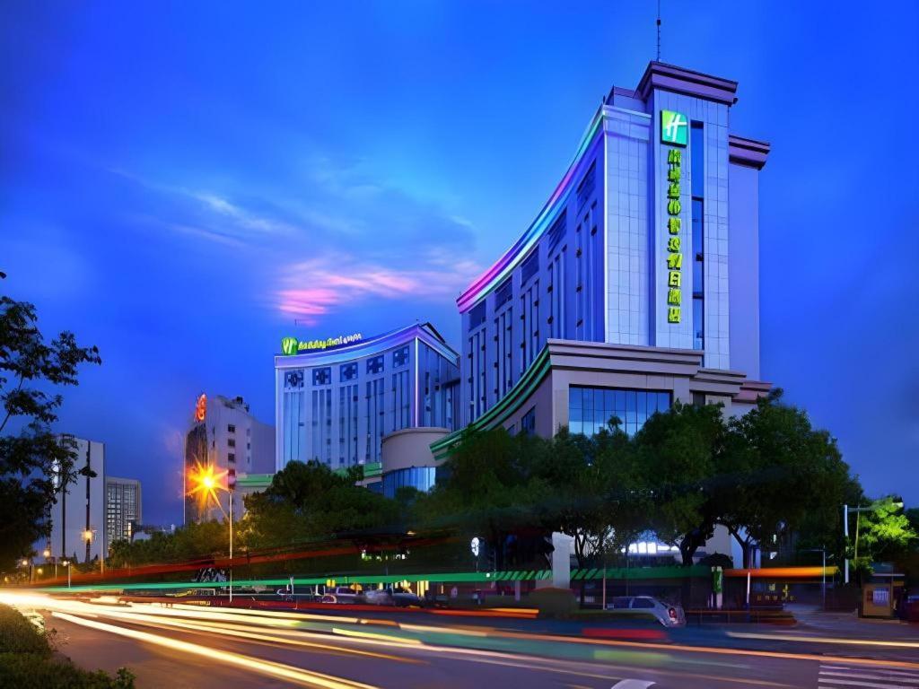 Holiday Inn Express Nantong Downtown By Ihg Εξωτερικό φωτογραφία