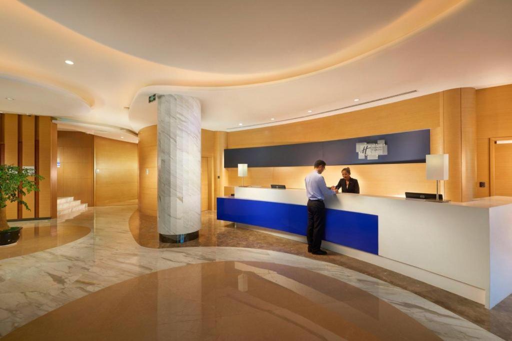 Holiday Inn Express Nantong Downtown By Ihg Εξωτερικό φωτογραφία